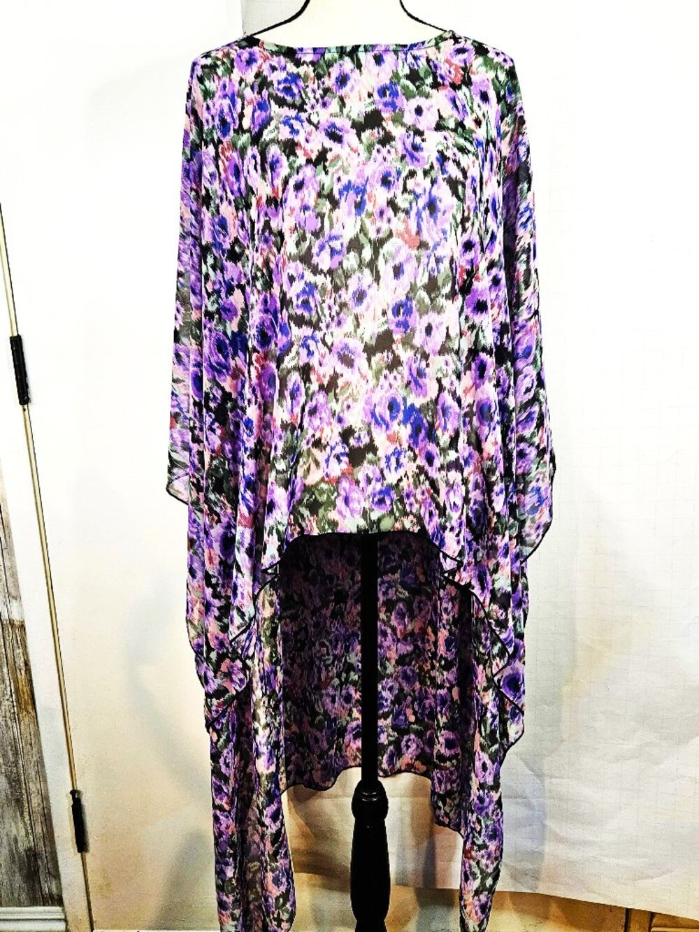 Chic One-Size-Fits-All Sheer Floral Poncho Blouse High/Low Hemline